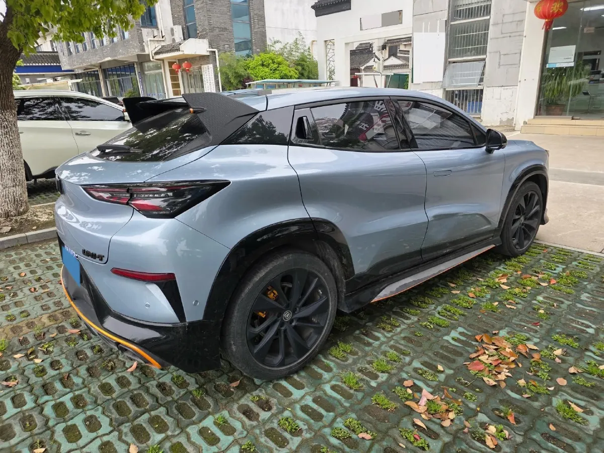 2021 ChangAn UNI-T 1.5T 180HP L4 7DCT,autocango,china used car exporter,china ev exporter,chinese used car exporter,chinese used ev exporter