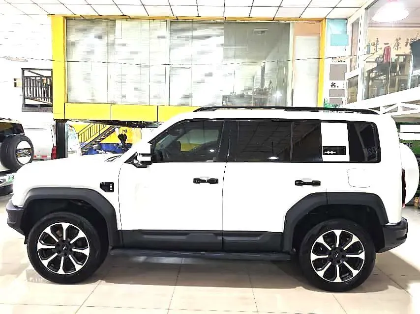 2023 FangChengBao Bao 5 1.5T 194HP L4 E-CVT PHEV 31.8KWH,autocango,china used car exporter,china ev exporter,chinese used car exporter,chinese used ev exporter