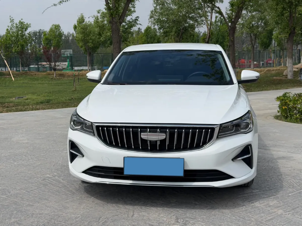 2025 Geely Emgrand 1.5L 127HP L4 5MT,autocango,china used car exporter,china ev exporter,chinese used car exporter,chinese used ev exporter
