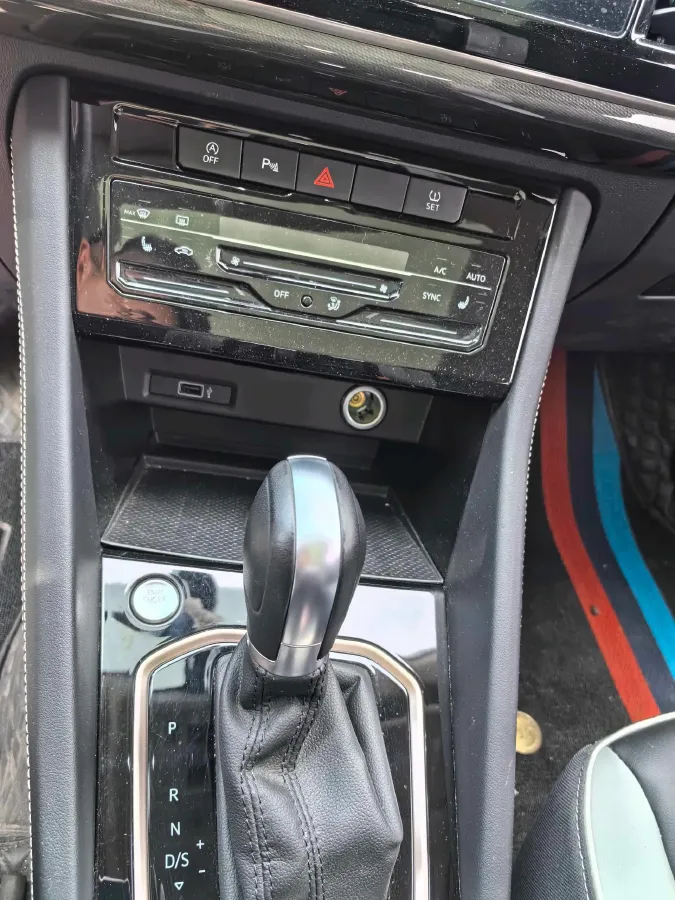 2022 Jetta VS7 1.4T 150HP L4 6AT,autocango,china used car exporter,china ev exporter,chinese used car exporter,chinese used ev exporter