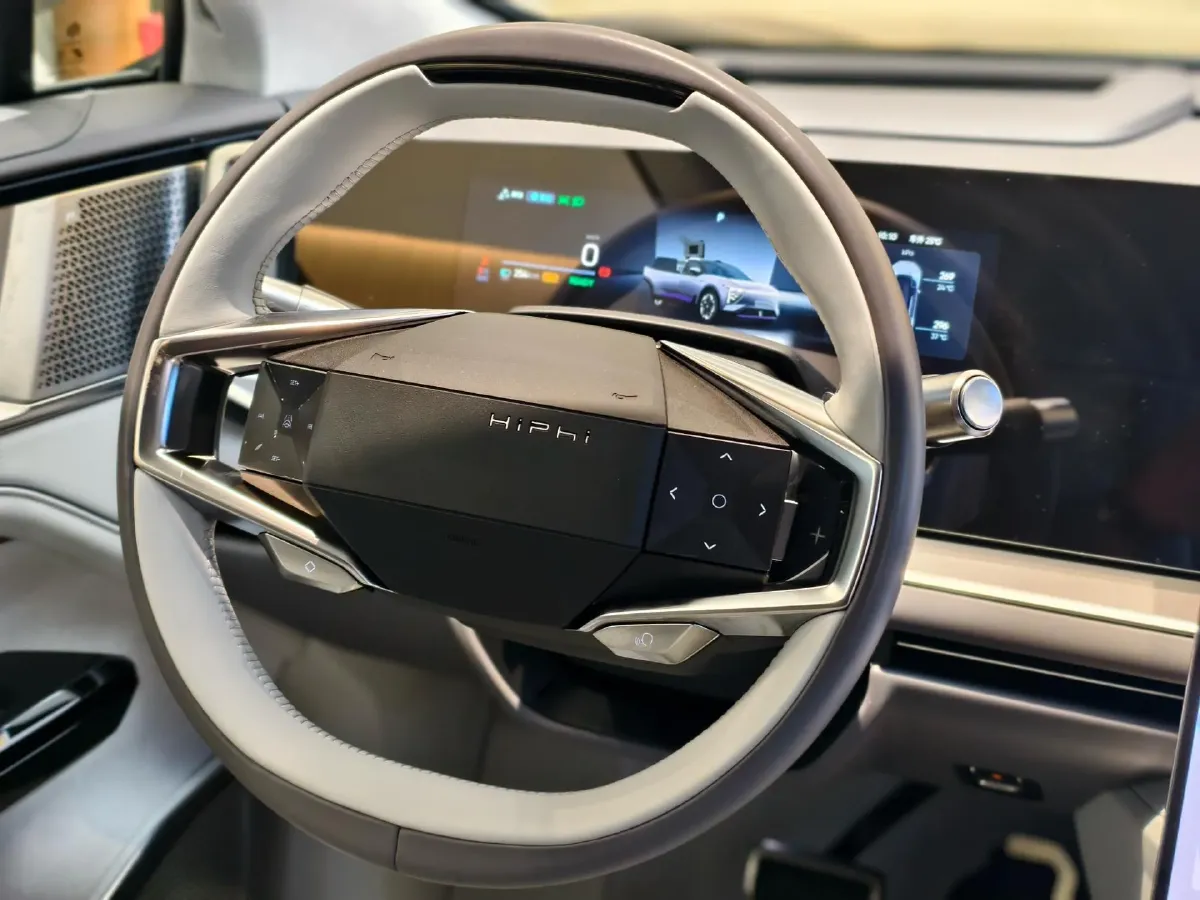 2023 HiPhi Y BEV 115KWH,autocango,china used car exporter,china ev exporter,chinese used car exporter,chinese used ev exporter