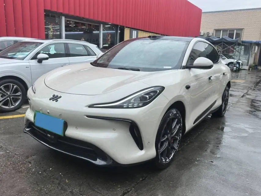 2023 IM LS6 BEV 71KWH,autocango,china used car exporter,china ev exporter,chinese used car exporter,chinese used ev exporter