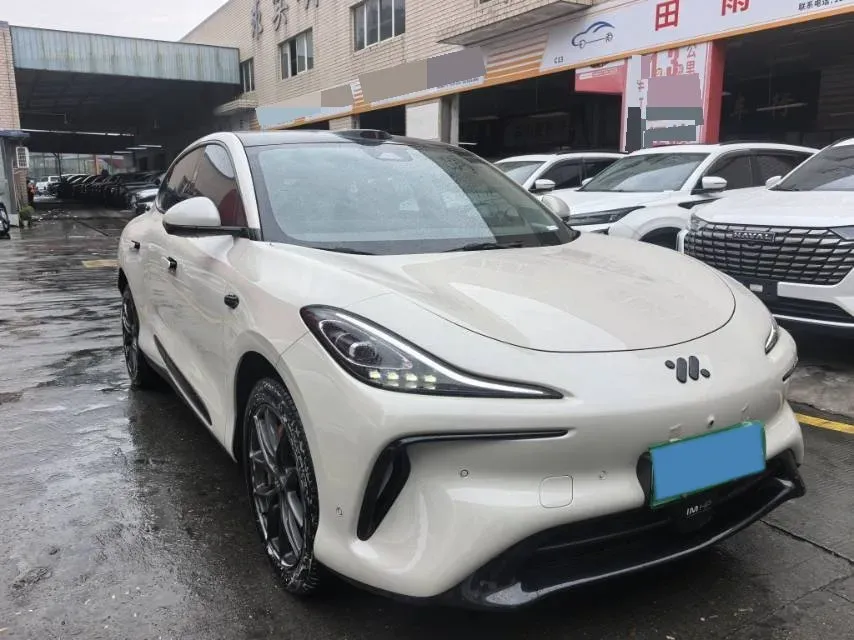 2023 IM LS6 BEV 71KWH,autocango,china used car exporter,china ev exporter,chinese used car exporter,chinese used ev exporter
