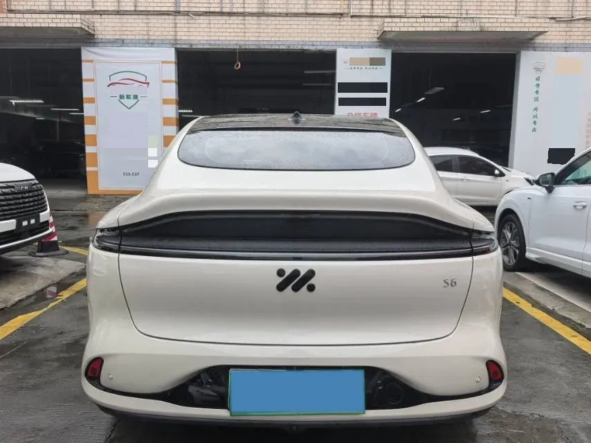 2023 IM LS6 BEV 71KWH,autocango,china used car exporter,china ev exporter,chinese used car exporter,chinese used ev exporter