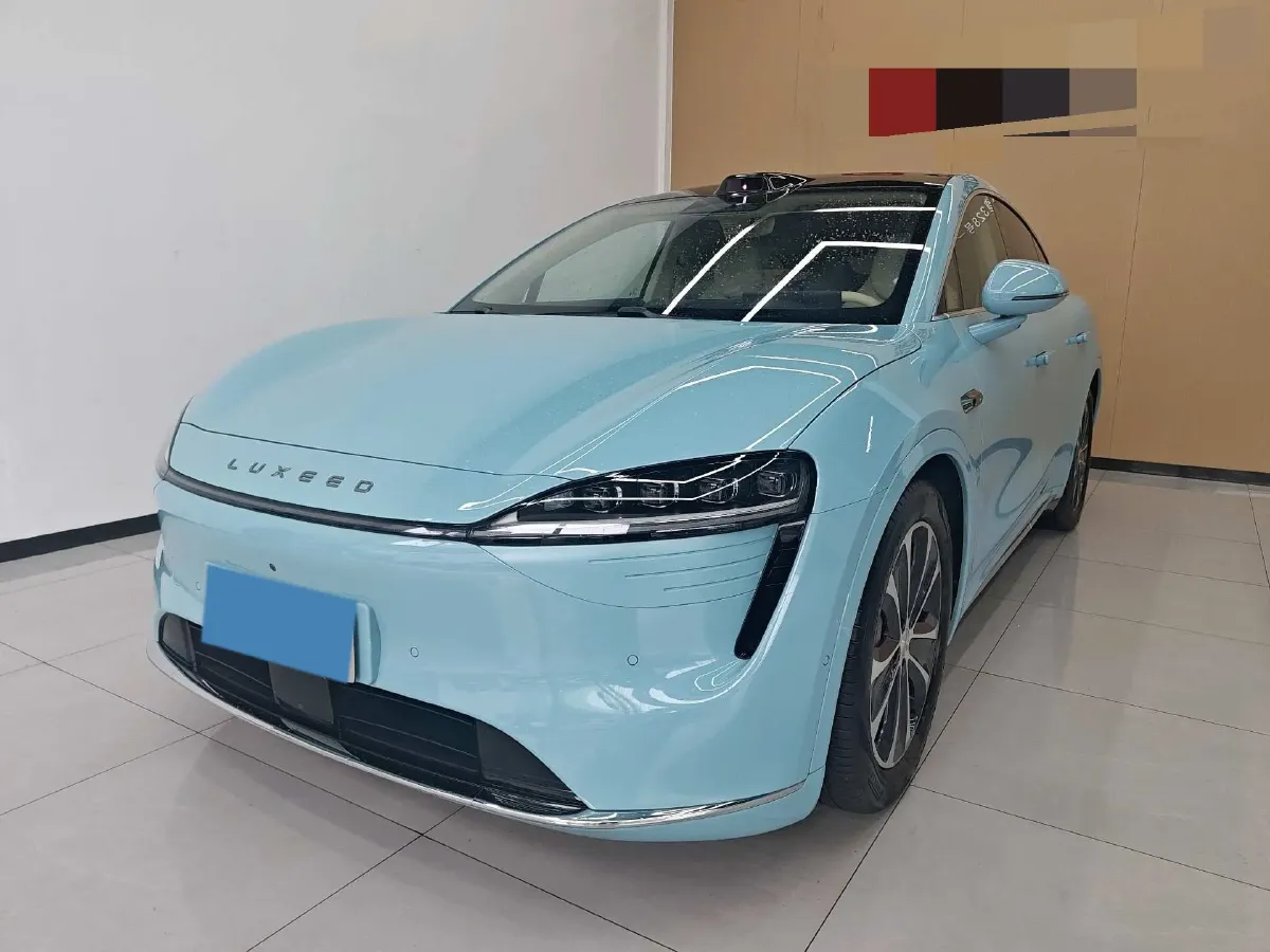 2025 Luxeed R7 REEV 156HP REEV 37KWH,autocango,china used car exporter,china ev exporter,chinese used car exporter,chinese used ev exporter