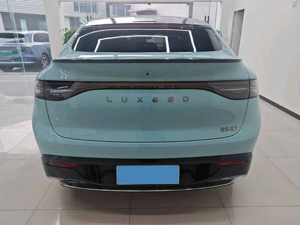 2025 Luxeed R7 REEV 156HP REEV 37KWH,autocango,china used car exporter,china ev exporter,chinese used car exporter,chinese used ev exporter