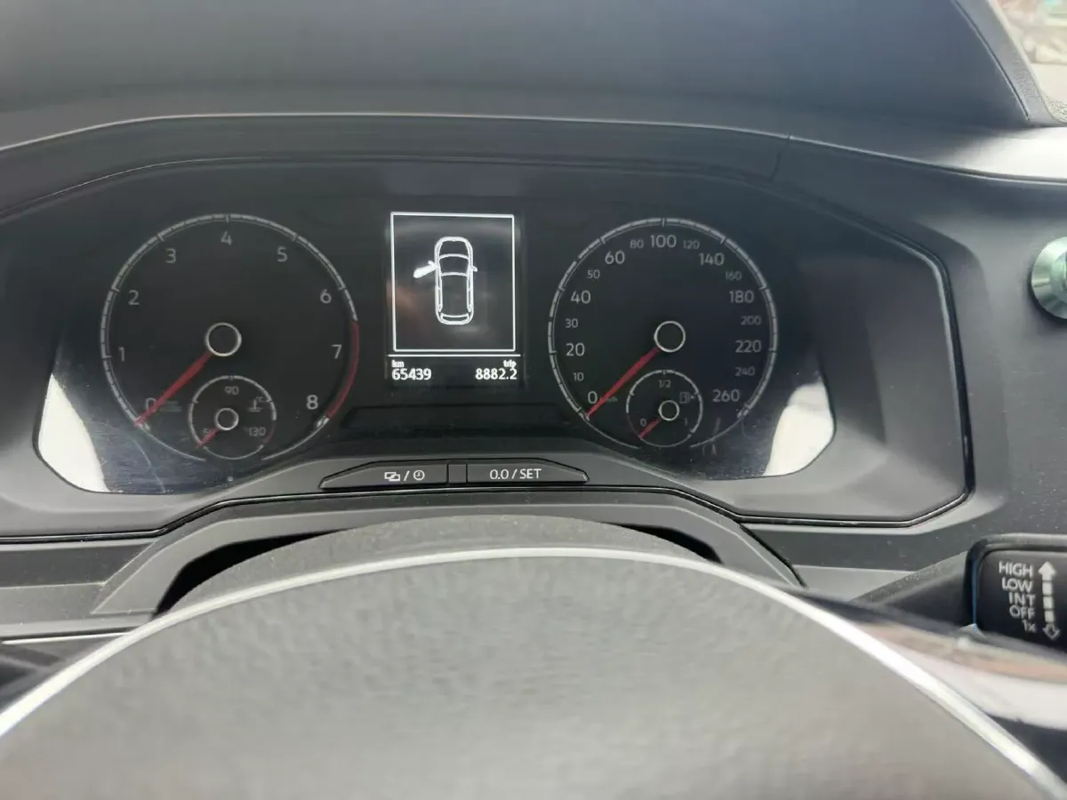 2019 Volkswagen Polo 1.5L 113HP L4 6AT,autocango,china used car exporter,china ev exporter,chinese used car exporter,chinese used ev exporter