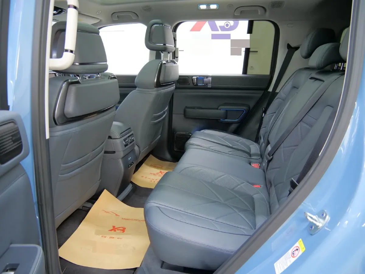 2023 FangChengBao Bao 5 1.5T 194HP L4 E-CVT PHEV 31.8KWH,autocango,china used car exporter,china ev exporter,chinese used car exporter,chinese used ev exporter