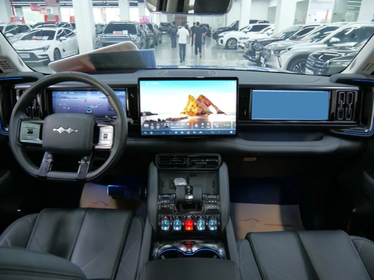 2023 FangChengBao Bao 5 1.5T 194HP L4 E-CVT PHEV 31.8KWH,autocango,china used car exporter,china ev exporter,chinese used car exporter,chinese used ev exporter