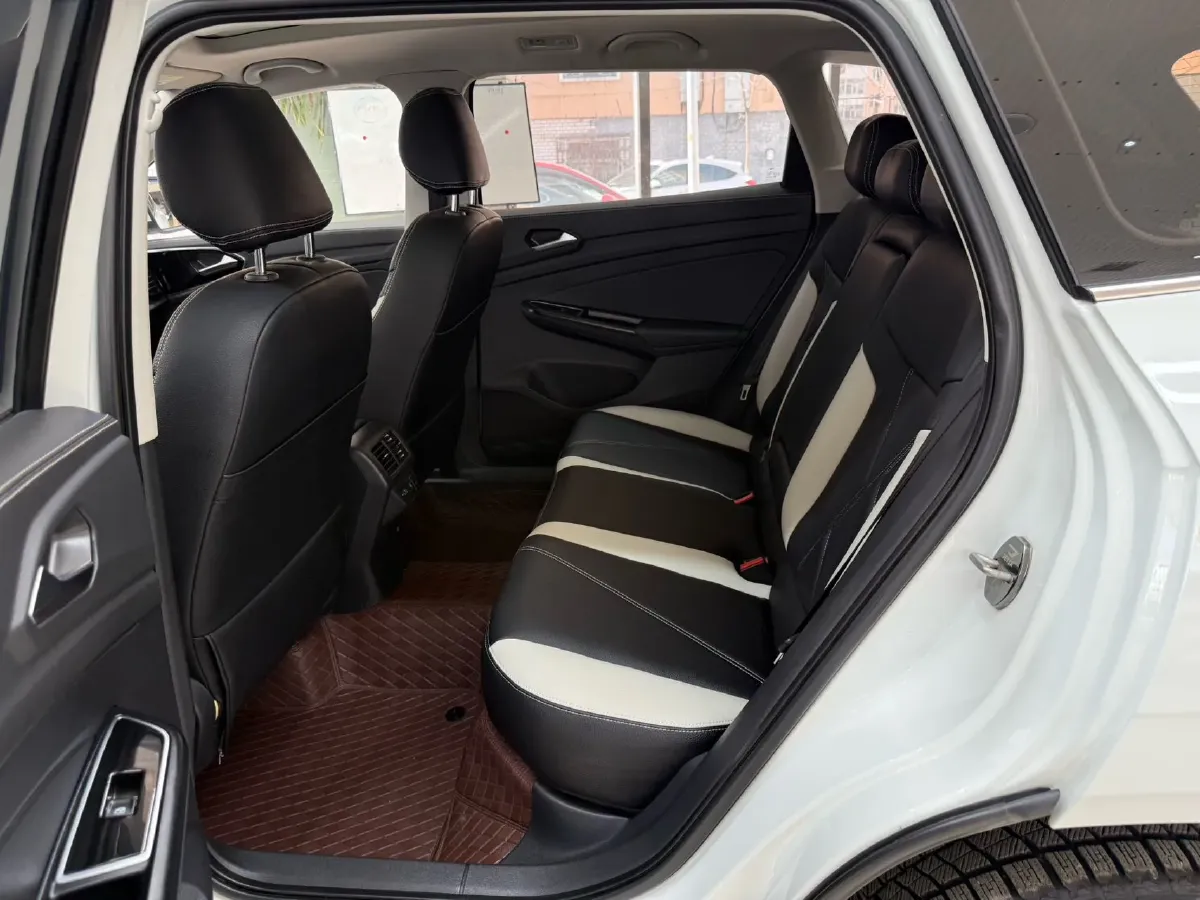 2021 Jetta VS7 1.4T 150HP L4 6AT,autocango,china used car exporter,china ev exporter,chinese used car exporter,chinese used ev exporter