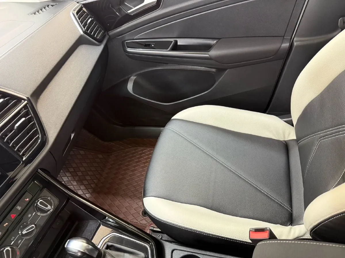 2021 Jetta VS7 1.4T 150HP L4 6AT,autocango,china used car exporter,china ev exporter,chinese used car exporter,chinese used ev exporter