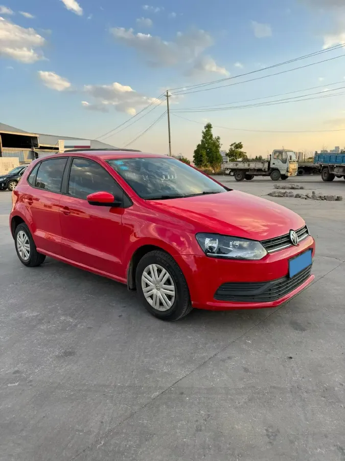 2016 Volkswagen Polo 1.4L 90HP L4 5MT,autocango,china used car exporter,china ev exporter,chinese used car exporter,chinese used ev exporter