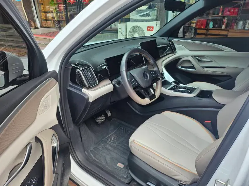 2024 BYD Song Pro 1.5L 110HP L4 E-CVT PHEV 12.9KWH,autocango,china used car exporter,china ev exporter,chinese used car exporter,chinese used ev exporter