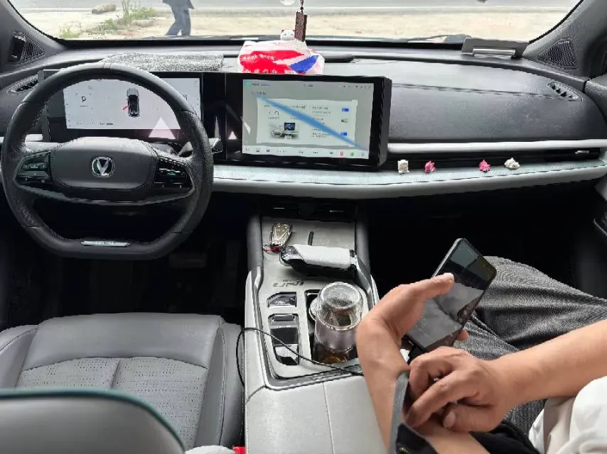 2023 ChangAn UNI-T 1.5T 188HP L4 7DCT,autocango,china used car exporter,china ev exporter,chinese used car exporter,chinese used ev exporter