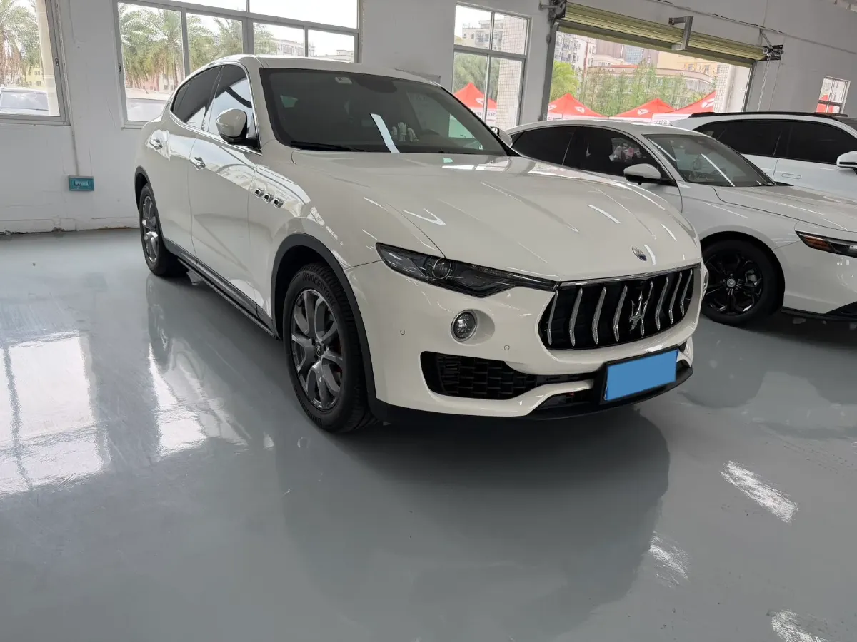 2021 Maserati Levante 3.0T 350HP V6 8AT,autocango,china used car exporter,china ev exporter,chinese used car exporter,chinese used ev exporter