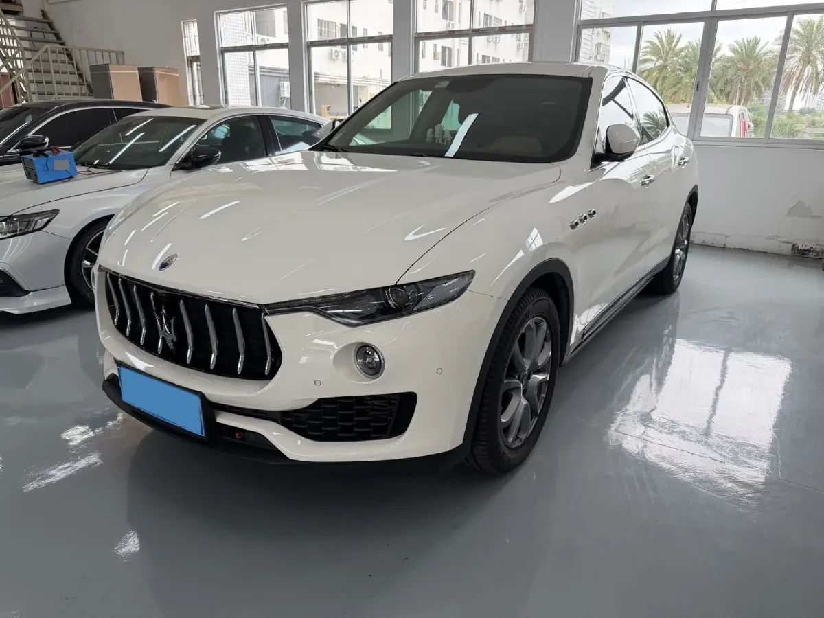 2021 Maserati Levante 3.0T 350HP V6 8AT,autocango,china used car exporter,china ev exporter,chinese used car exporter,chinese used ev exporter