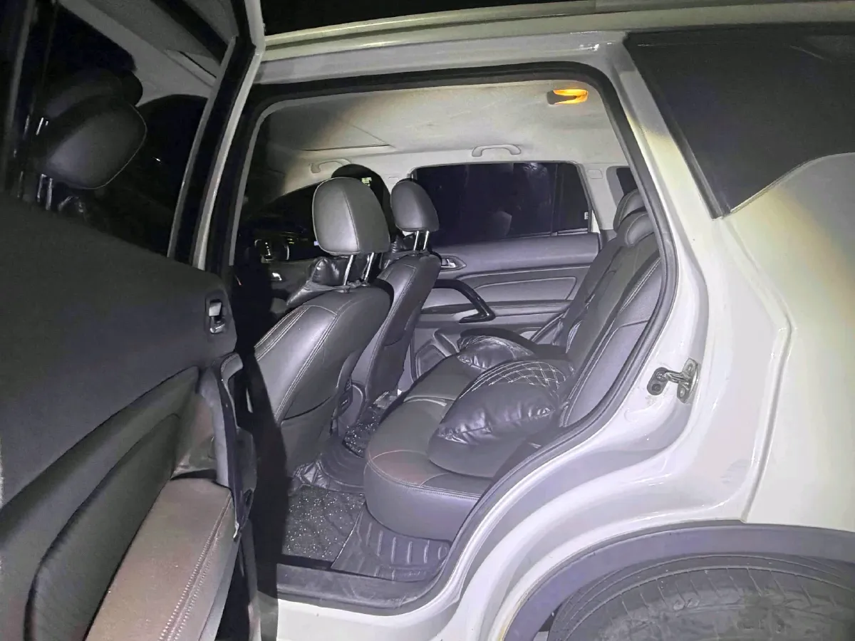 2017 GAC Trumpchi GS4 1.5T 152HP L4 6AT,autocango,china used car exporter,china ev exporter,chinese used car exporter,chinese used ev exporter