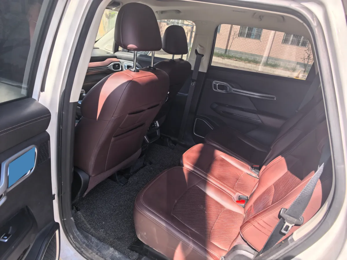 2020 Geely Okavango 1.8T 184HP L4 7DCT,autocango,china used car exporter,china ev exporter,chinese used car exporter,chinese used ev exporter