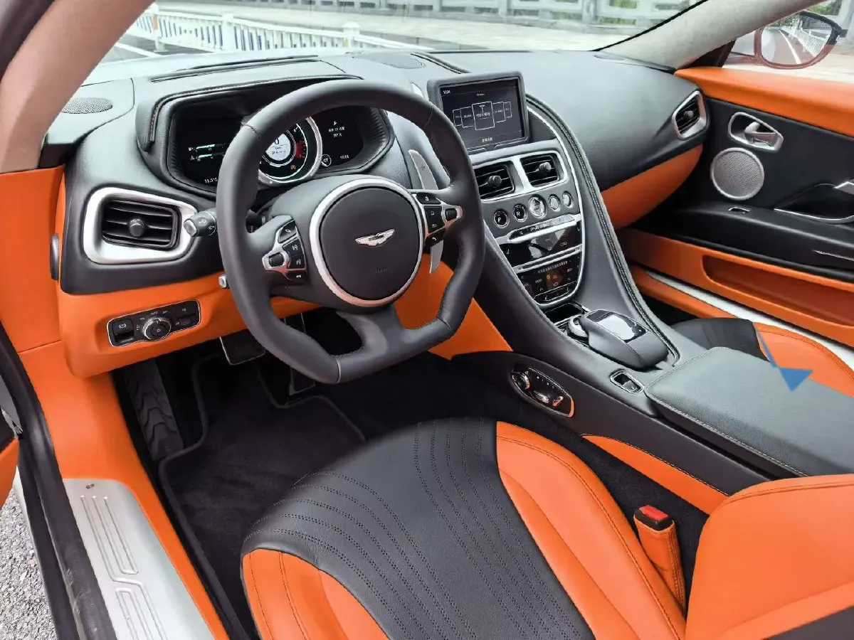 2019 Aston Martin DB11 4.0T 510HP V8 8AT,autocango,china used car exporter,china ev exporter,chinese used car exporter,chinese used ev exporter