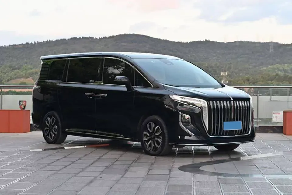 2023 HongQi HQ9 2.0T 252HP L4 8AT,autocango,china used car exporter,china ev exporter,chinese used car exporter,chinese used ev exporter