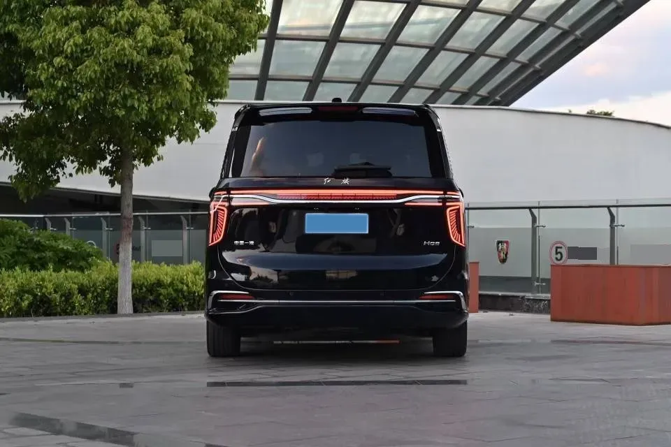 2023 HongQi HQ9 2.0T 252HP L4 8AT,autocango,china used car exporter,china ev exporter,chinese used car exporter,chinese used ev exporter