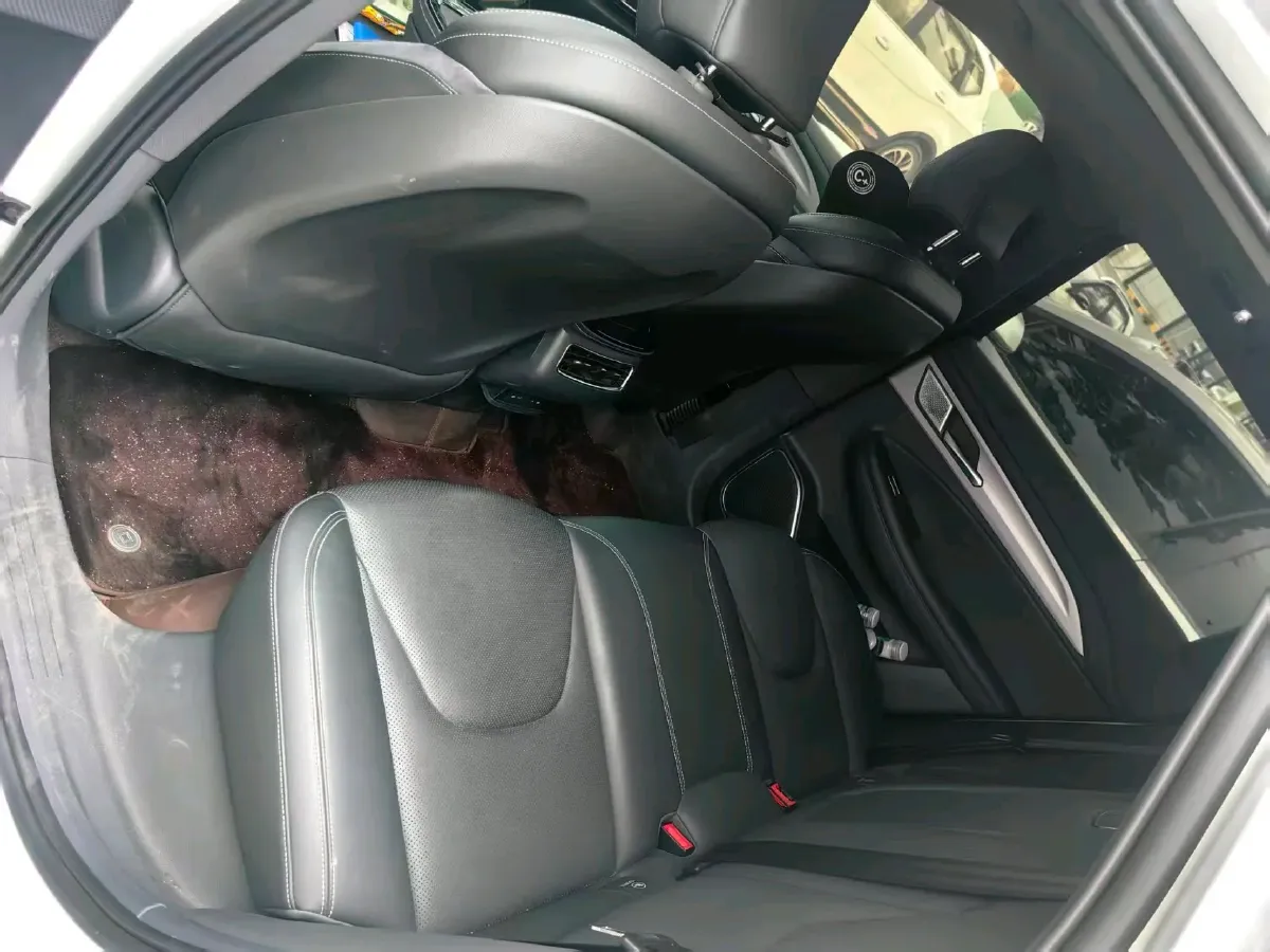 2023 ARCFOX αT BEV,autocango,china used car exporter,china ev exporter,chinese used car exporter,chinese used ev exporter