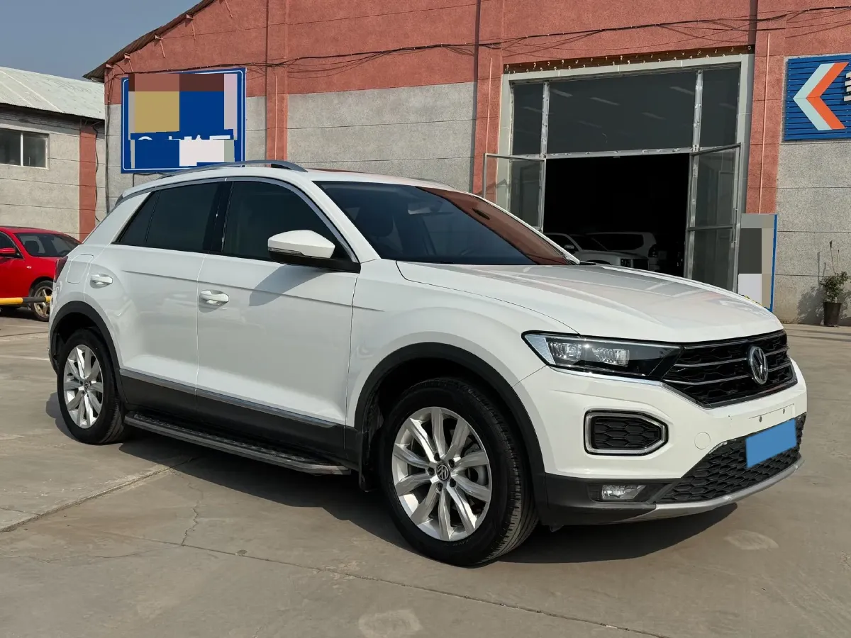 2019 Volkswagen T-Roc 1.4T 131HP L4 7DCT,autocango,china used car exporter,china ev exporter,chinese used car exporter,chinese used ev exporter