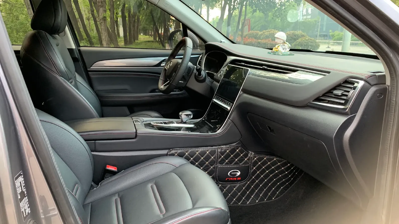 2021 GAC Trumpchi GS4 Plus 1.5T 169HP L4 6AT,autocango,china used car exporter,china ev exporter,chinese used car exporter,chinese used ev exporter