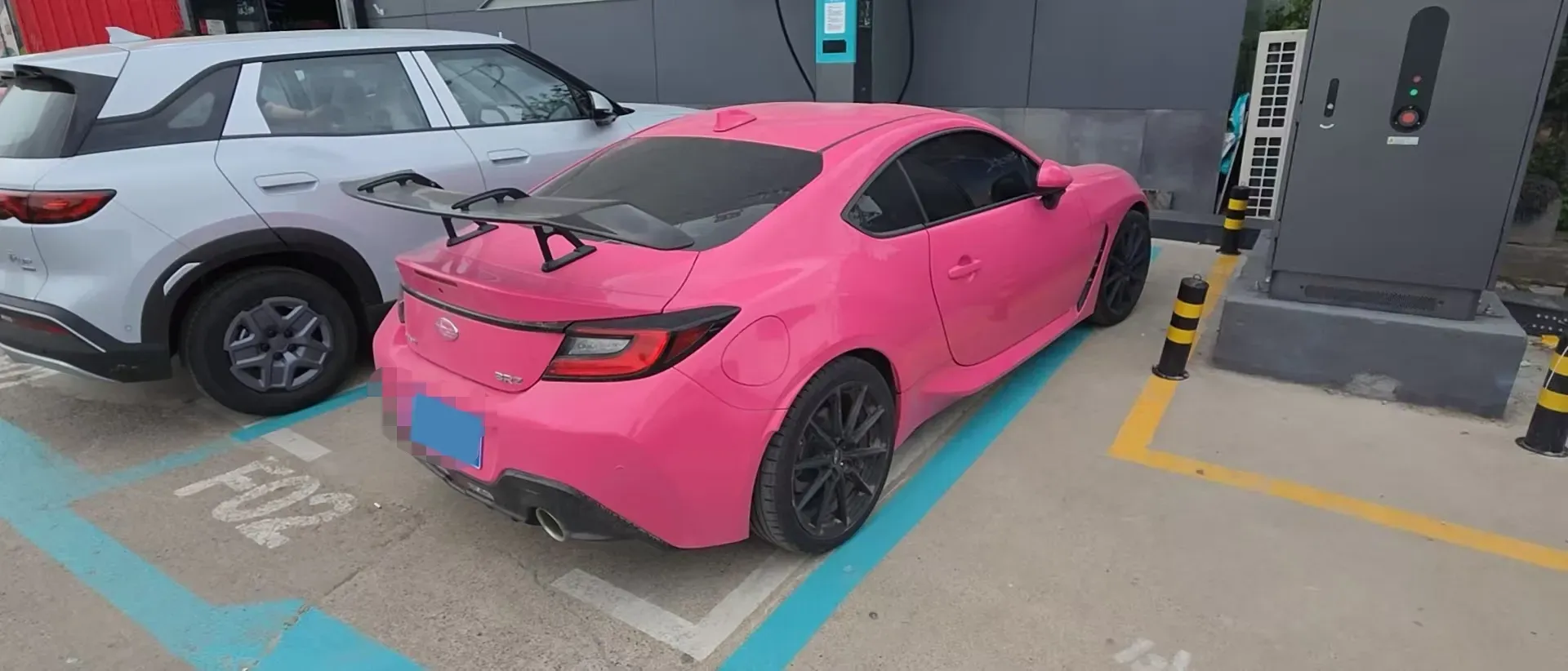 2022 Subaru BRZ 2.4L 234HP H4 6MT,autocango,china used car exporter,china ev exporter,chinese used car exporter,chinese used ev exporter