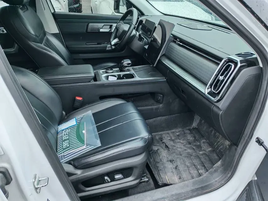 2023 Chery Exploration 06 1.6T 197HP L4 7DCT,autocango,china used car exporter,china ev exporter,chinese used car exporter,chinese used ev exporter