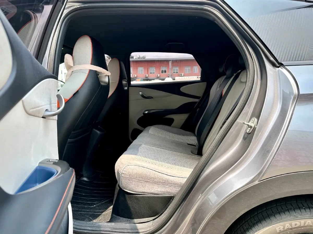 2021 Ford Escort 1.5L 122HP L3 6AT,autocango,china used car exporter,china ev exporter,chinese used car exporter,chinese used ev exporter