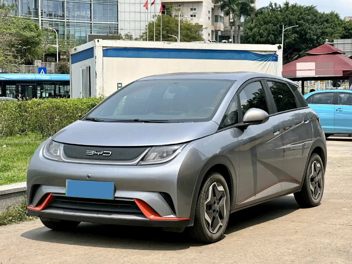 2021 Ford Escort 1.5L 122HP L3 6AT,autocango,china used car exporter,china ev exporter,chinese used car exporter,chinese used ev exporter