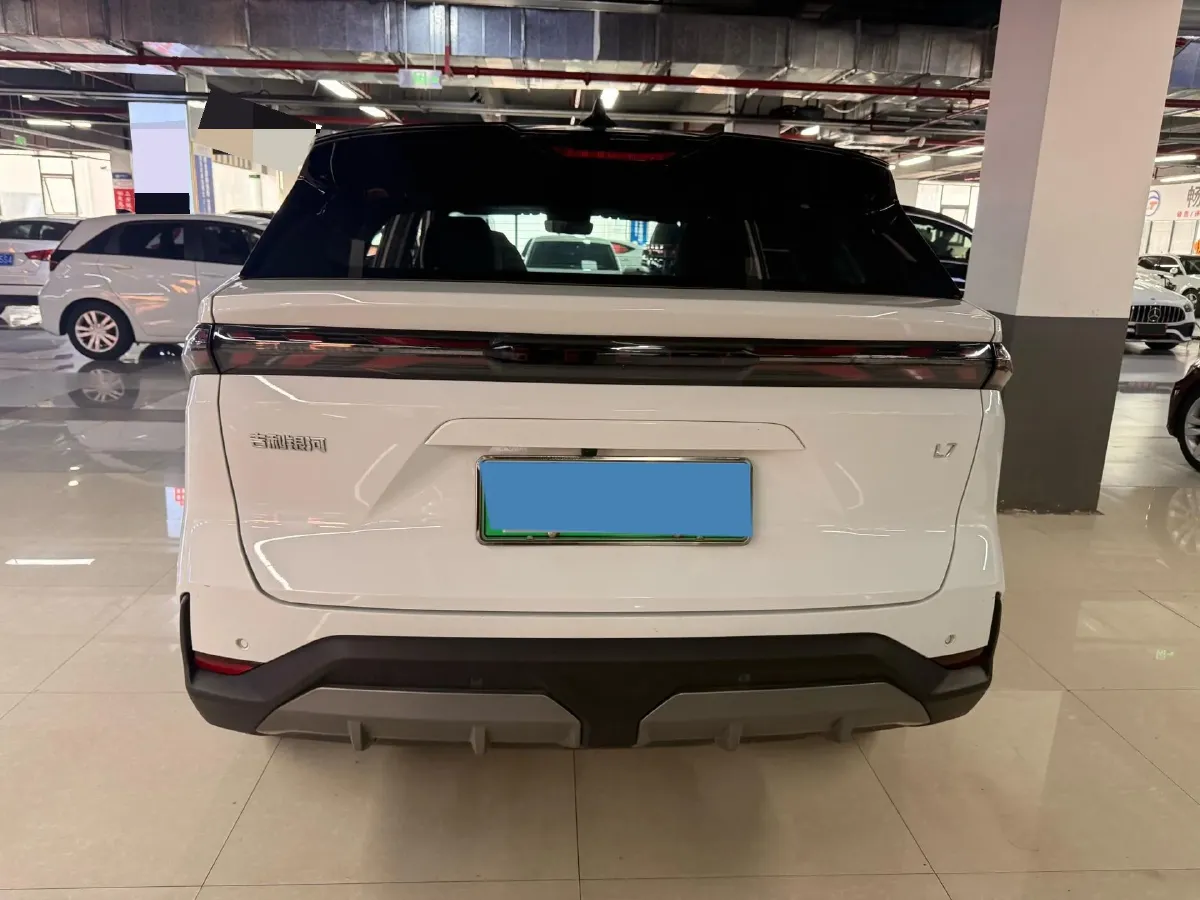 2023 Geely Galaxy L7 1.5T 163HP L4 3DHT PHEV 18.7KWH,autocango,china used car exporter,china ev exporter,chinese used car exporter,chinese used ev exporter