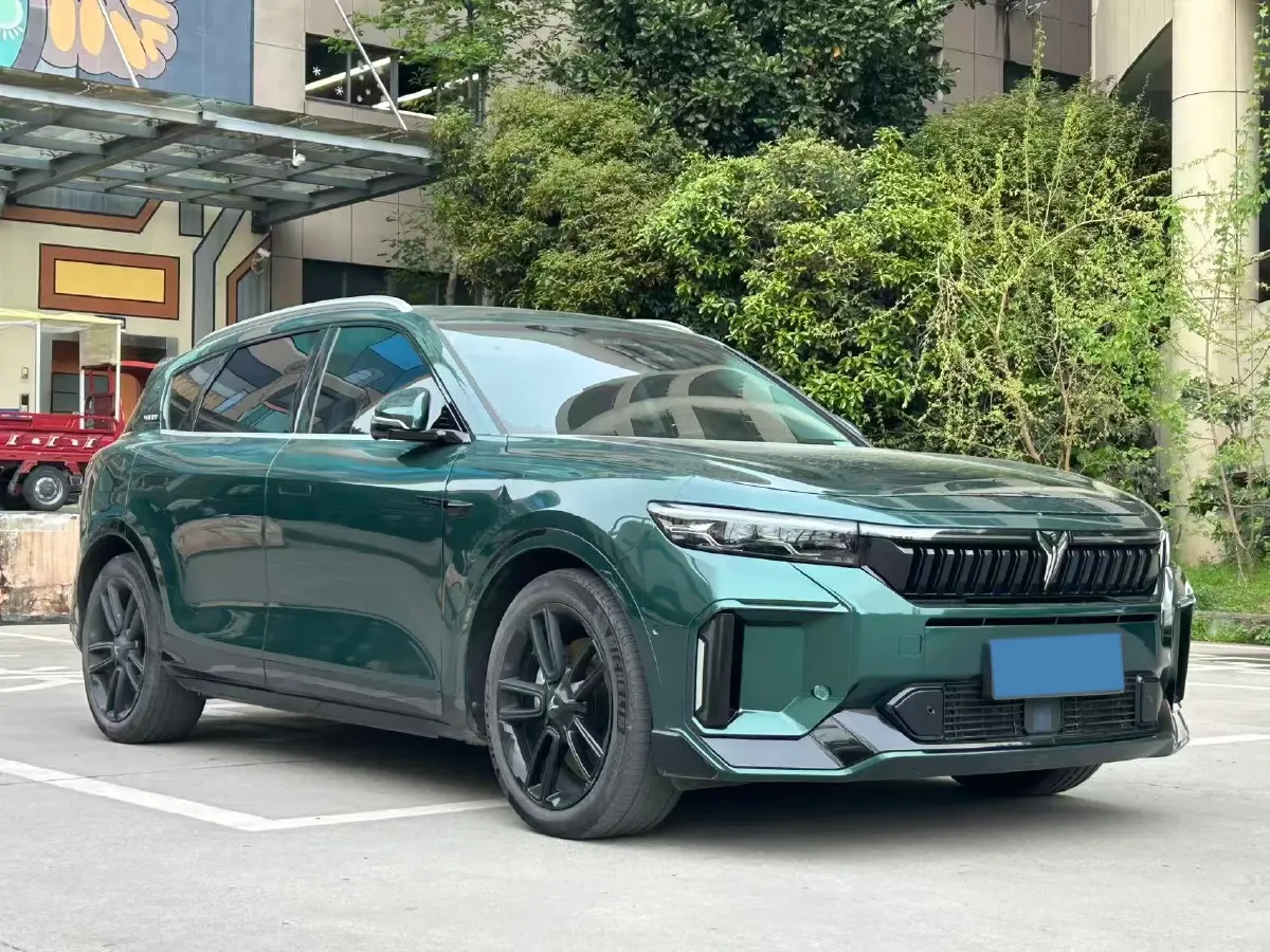 2024 Voyah FREE 1.5T 150HP L4 REEV 39.2KWH,autocango,china used car exporter,china ev exporter,chinese used car exporter,chinese used ev exporter