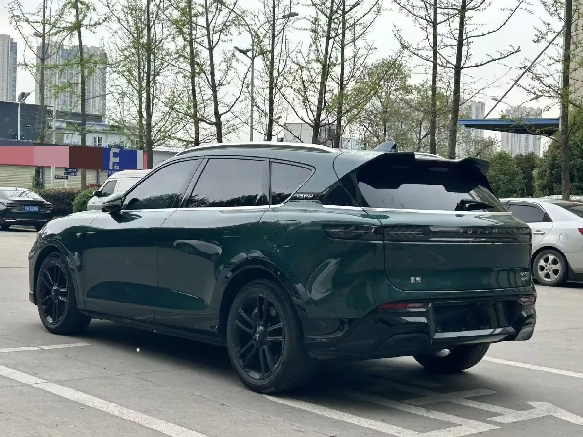 2024 Voyah FREE 1.5T 150HP L4 REEV 39.2KWH,autocango,china used car exporter,china ev exporter,chinese used car exporter,chinese used ev exporter