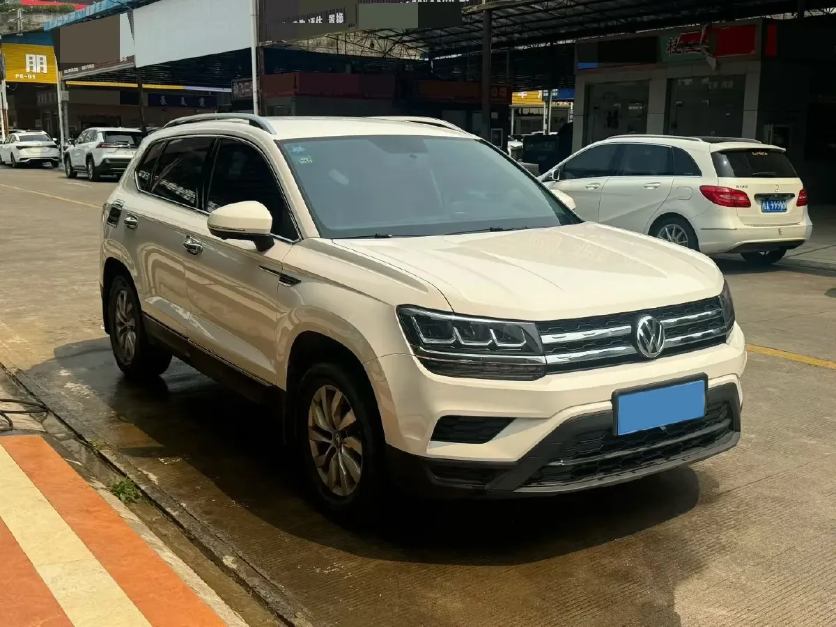 2019 Jeep Compass 1.4T 165HP L4 7DCT,autocango,china used car exporter,china ev exporter,chinese used car exporter,chinese used ev exporter