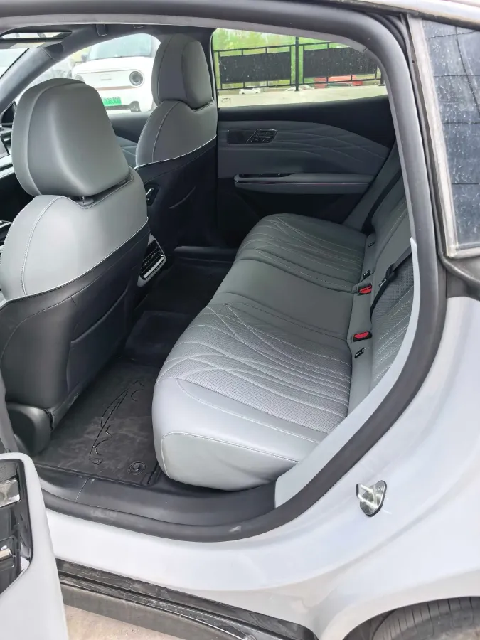 2025 Geely Galaxy E8 BEV 76KWH,autocango,china used car exporter,china ev exporter,chinese used car exporter,chinese used ev exporter