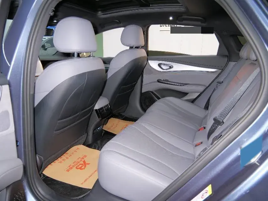 2025 BYD Seal07 DM-i 1.5L 101HP L4 E-CVT PHEV 17.6KWH,autocango,china used car exporter,china ev exporter,chinese used car exporter,chinese used ev exporter