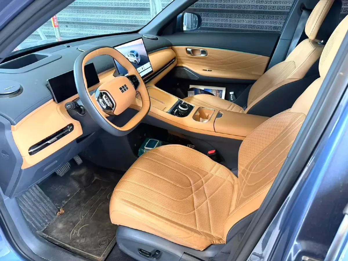 2025 Geely Galaxy L7 1.5L 112HP L4 1DHT PHEV 18.4KWH,autocango,china used car exporter,china ev exporter,chinese used car exporter,chinese used ev exporter