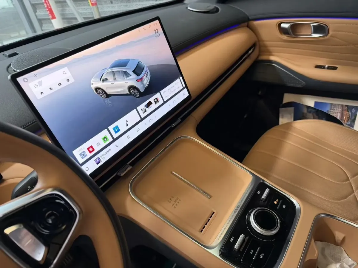 2025 Geely Galaxy L7 1.5L 112HP L4 1DHT PHEV 18.4KWH,autocango,china used car exporter,china ev exporter,chinese used car exporter,chinese used ev exporter