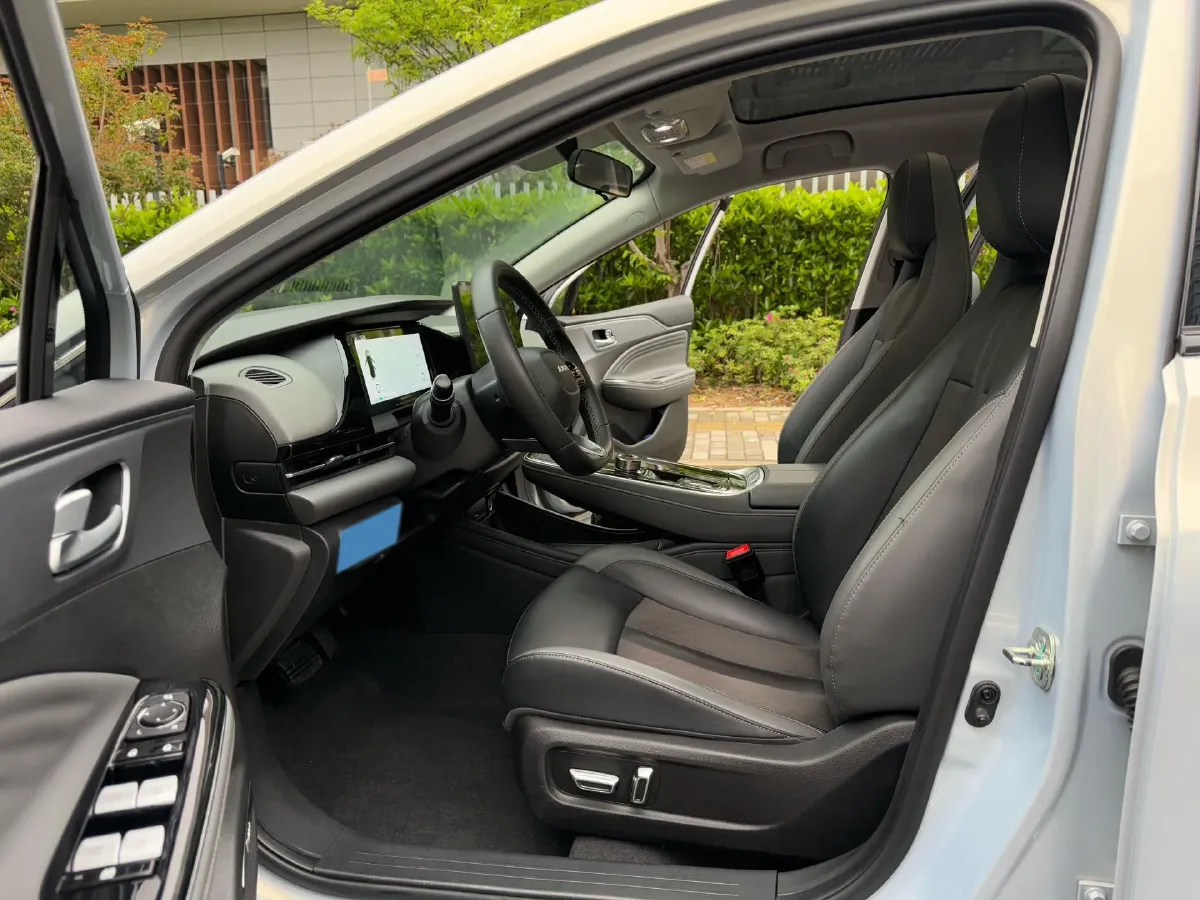 2022 LYNK&CO 02 2.0T 190HP L4 7DCT,autocango,china used car exporter,china ev exporter,chinese used car exporter,chinese used ev exporter