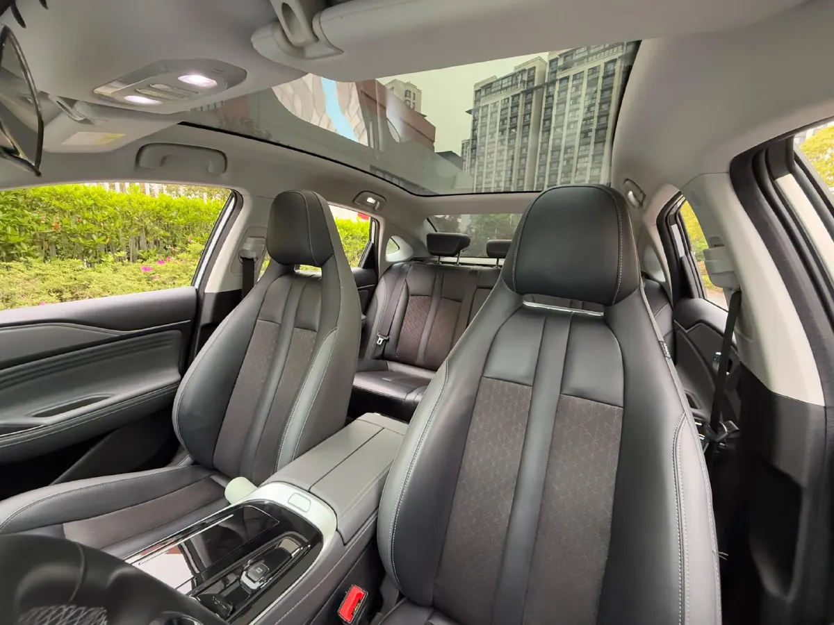 2022 LYNK&CO 02 2.0T 190HP L4 7DCT,autocango,china used car exporter,china ev exporter,chinese used car exporter,chinese used ev exporter