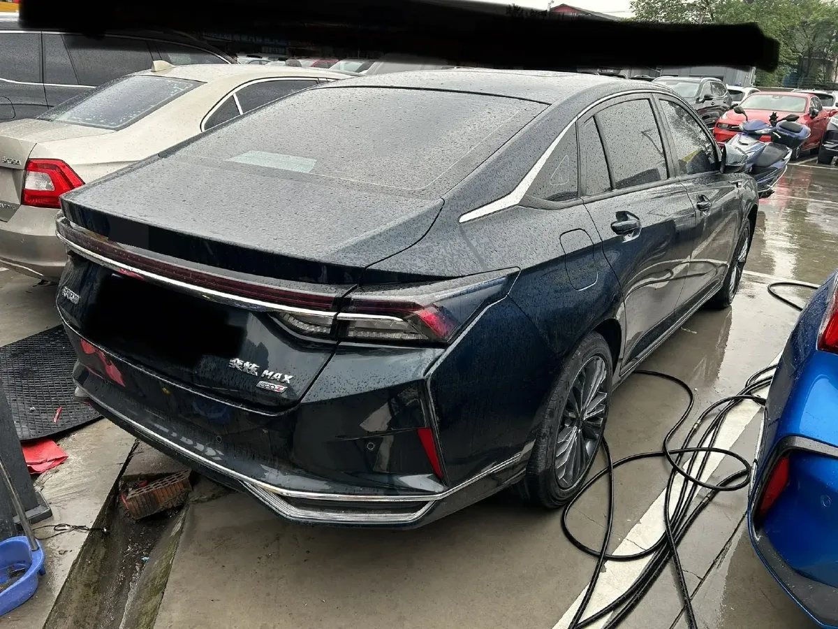 2021 DongFeng Aeolus YiXuan MAX 1.5T 190HP L4 7DCT,autocango,china used car exporter,china ev exporter,chinese used car exporter,chinese used ev exporter