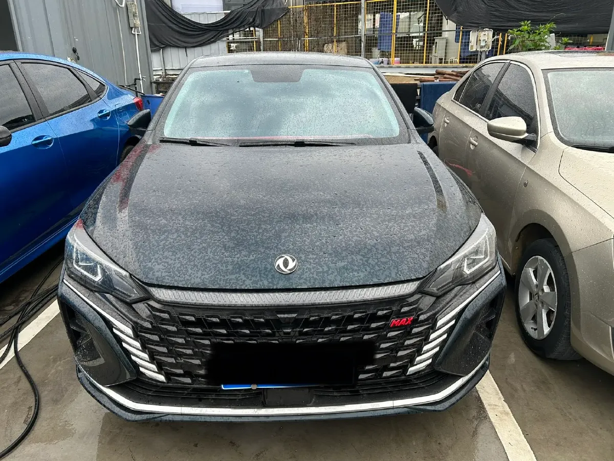 2021 DongFeng Aeolus YiXuan MAX 1.5T 190HP L4 7DCT,autocango,china used car exporter,china ev exporter,chinese used car exporter,chinese used ev exporter