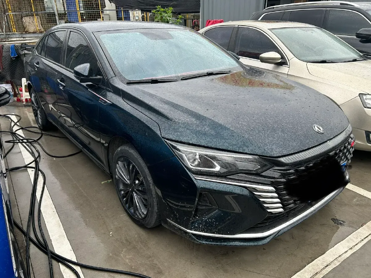2021 DongFeng Aeolus YiXuan MAX 1.5T 190HP L4 7DCT,autocango,china used car exporter,china ev exporter,chinese used car exporter,chinese used ev exporter
