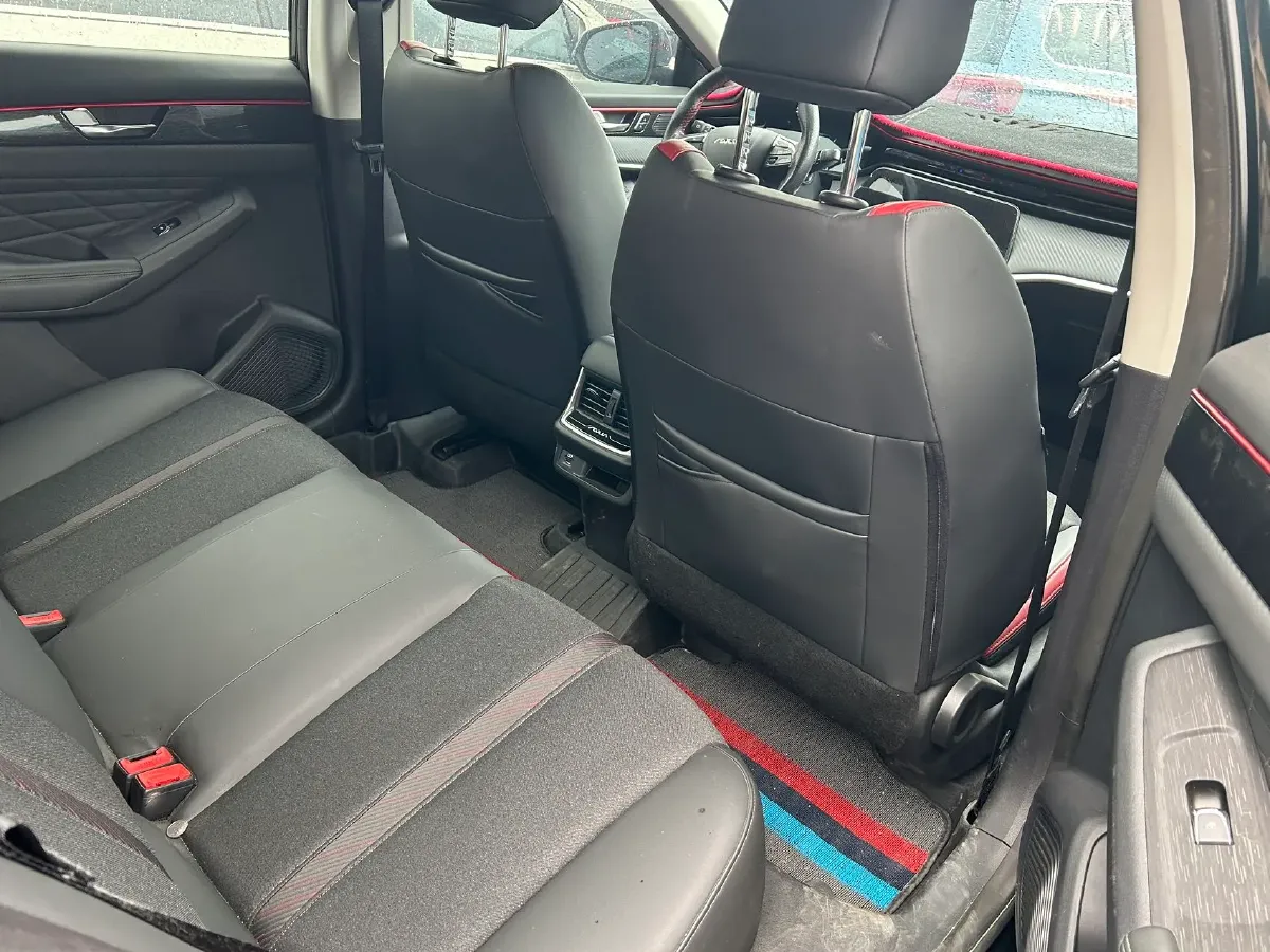 2021 DongFeng Aeolus YiXuan MAX 1.5T 190HP L4 7DCT,autocango,china used car exporter,china ev exporter,chinese used car exporter,chinese used ev exporter