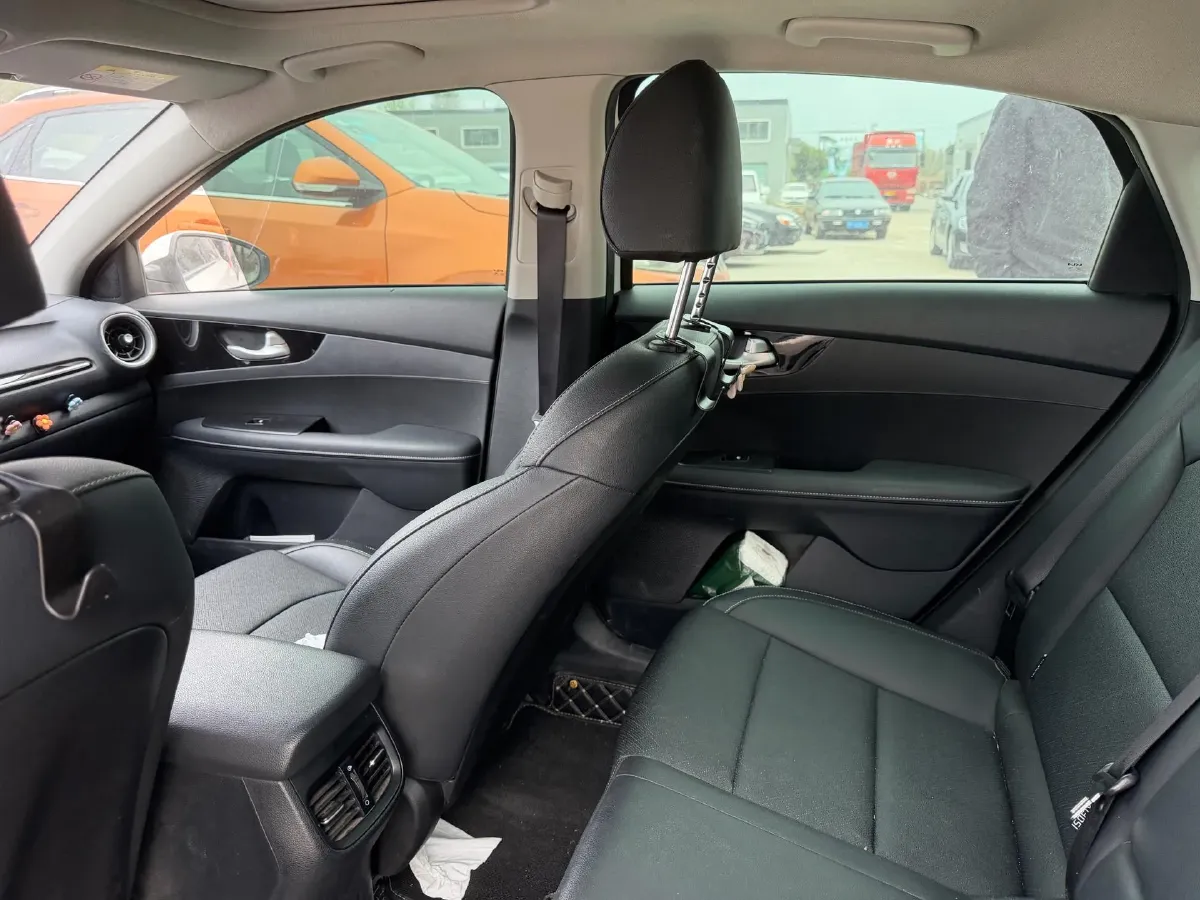 2021 Kia K3 1.5L 115HP L4 CVT,autocango,china used car exporter,china ev exporter,chinese used car exporter,chinese used ev exporter