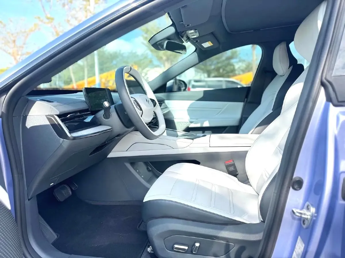 2024 DongFeng eπ eπ007 BEV 56.83KWH,autocango,china used car exporter,china ev exporter,chinese used car exporter,chinese used ev exporter