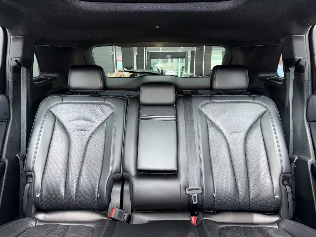 2019 Lincoln Nautilus 2.0T 235HP L4 8AT,autocango,china used car exporter,china ev exporter,chinese used car exporter,chinese used ev exporter
