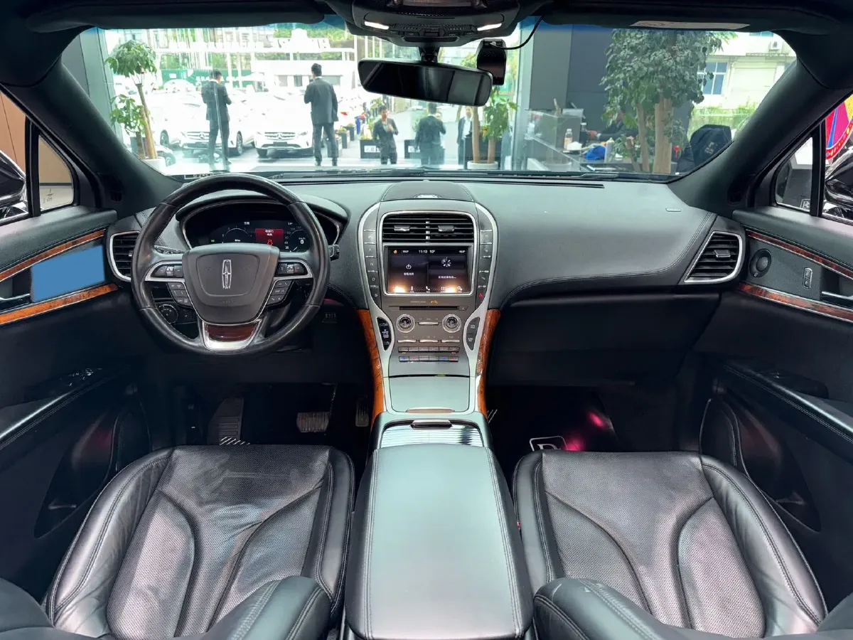 2019 Lincoln Nautilus 2.0T 235HP L4 8AT,autocango,china used car exporter,china ev exporter,chinese used car exporter,chinese used ev exporter